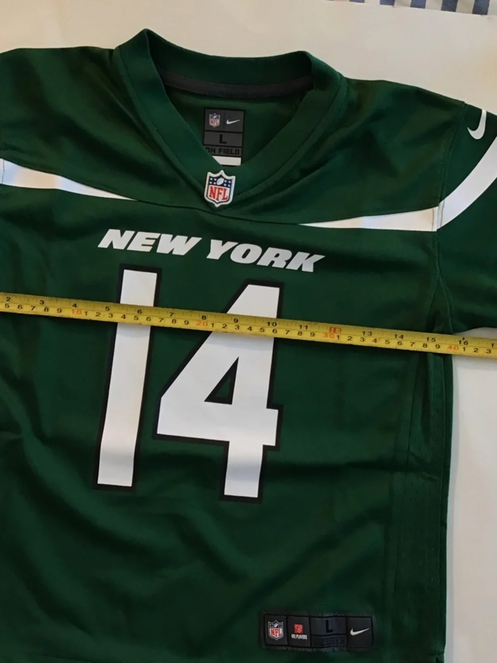 Nike NY Jets Sam Darnold NFL Jersey  Kids Size 7